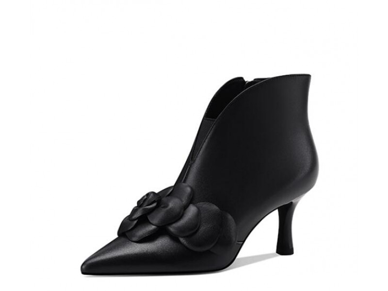 Camellia Xiaoxiang style female niche design sheepskin ankle boots Camellia Xiaoxiang style female niche design sheepskin ankle boots